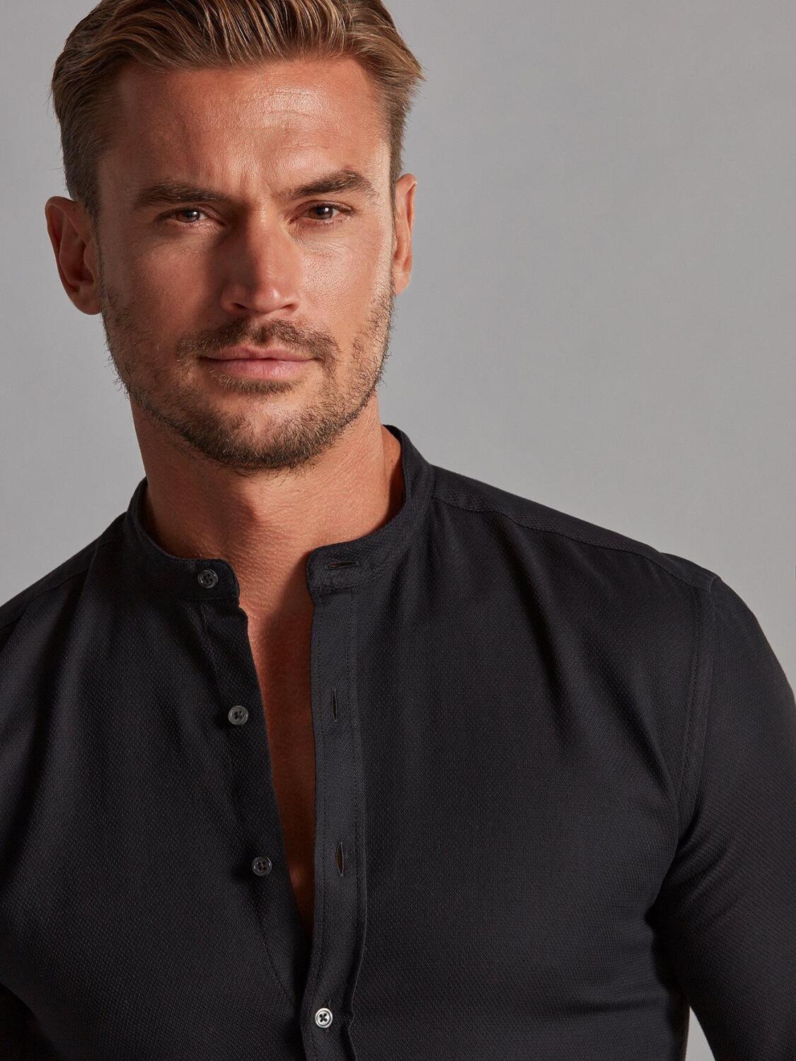 Camicia slim-fit Freddy nera testurizzata - Collo Mao