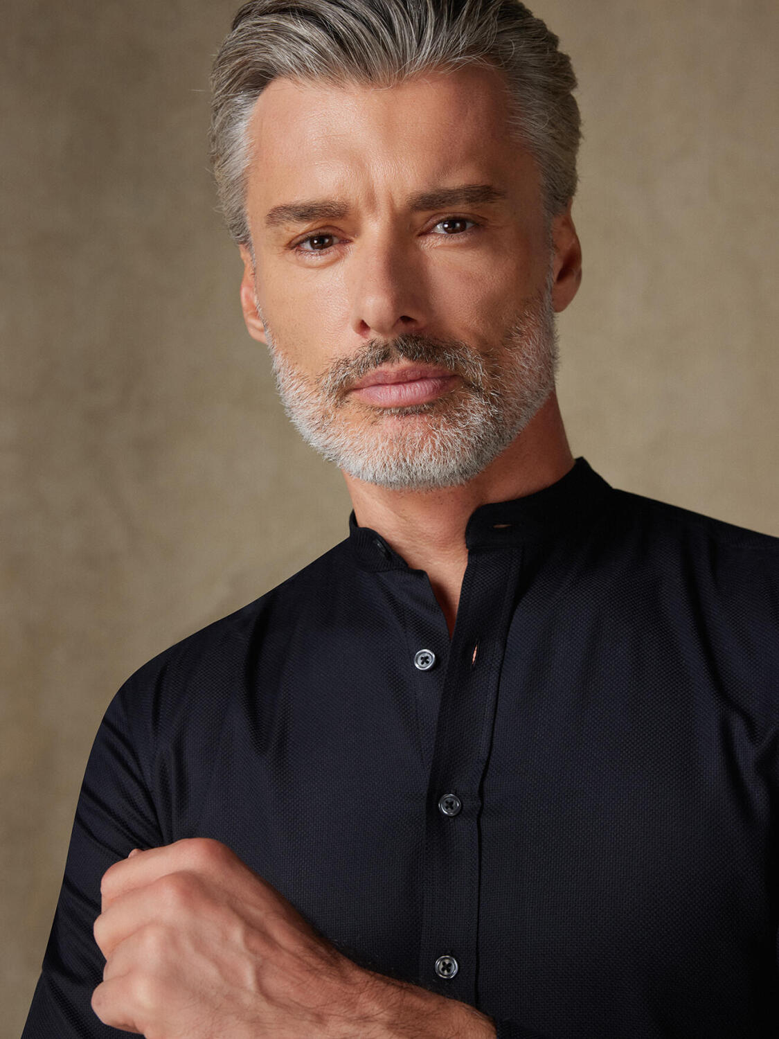 Leelan zwart structuurshirt