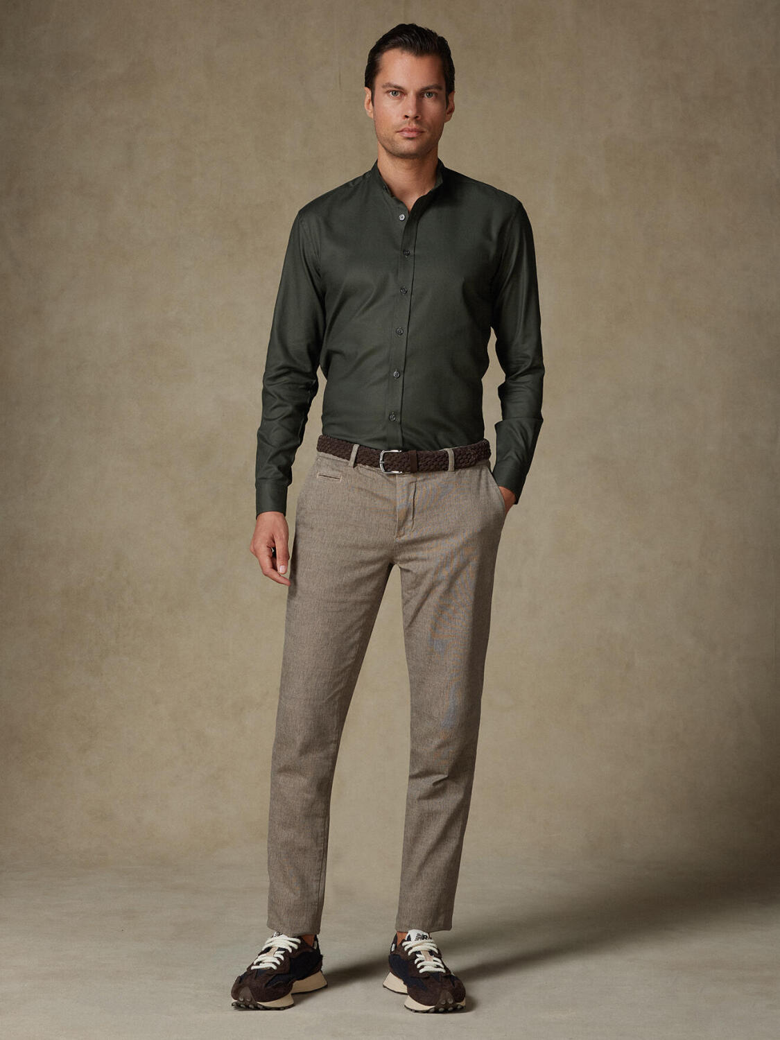 Camisa ajustada Leelan caqui texturizada - Cuello Mao