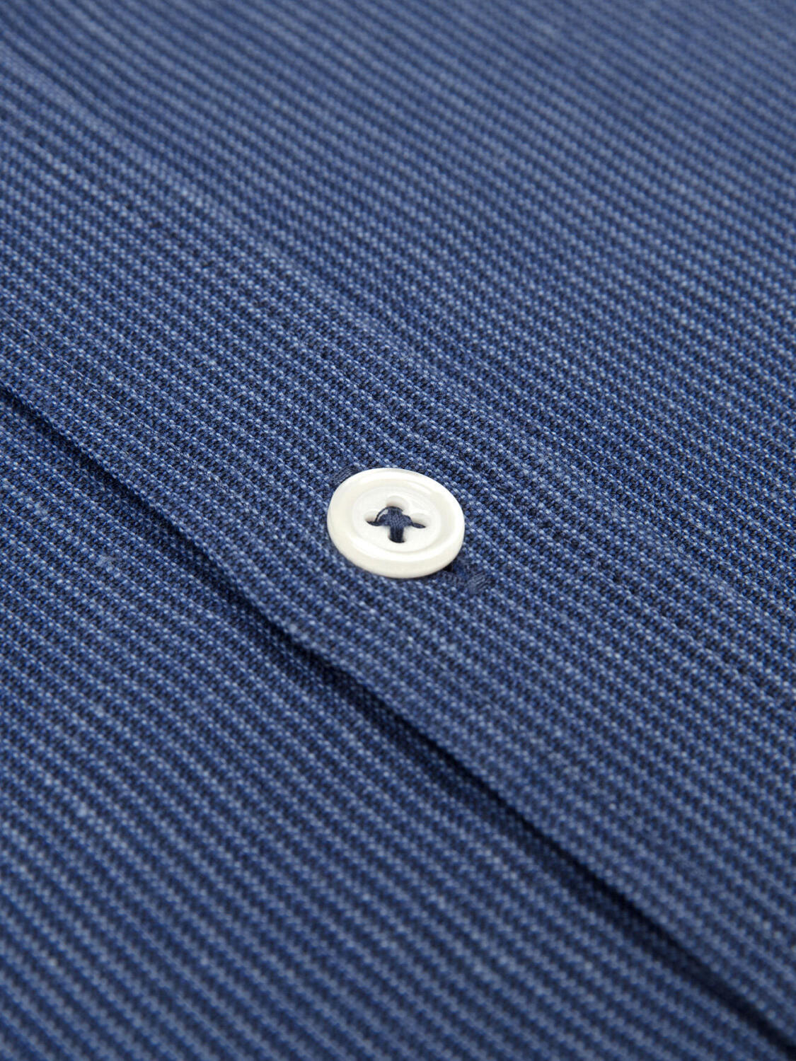 Chemise cintr&eacute;e col mao Piper &agrave; rayures indigo