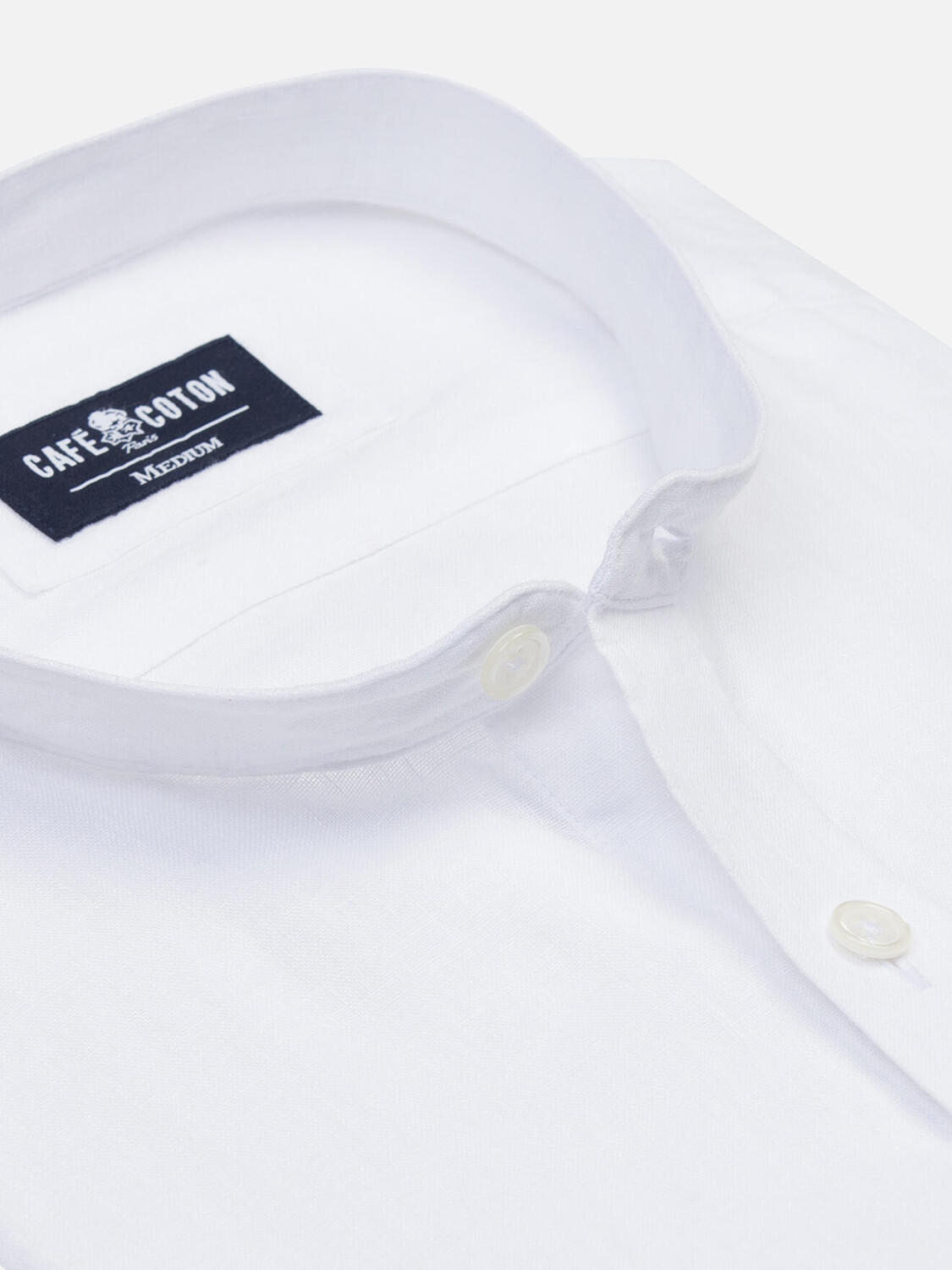 Camisa ajustada con cuello mao Wayne de lino blanco