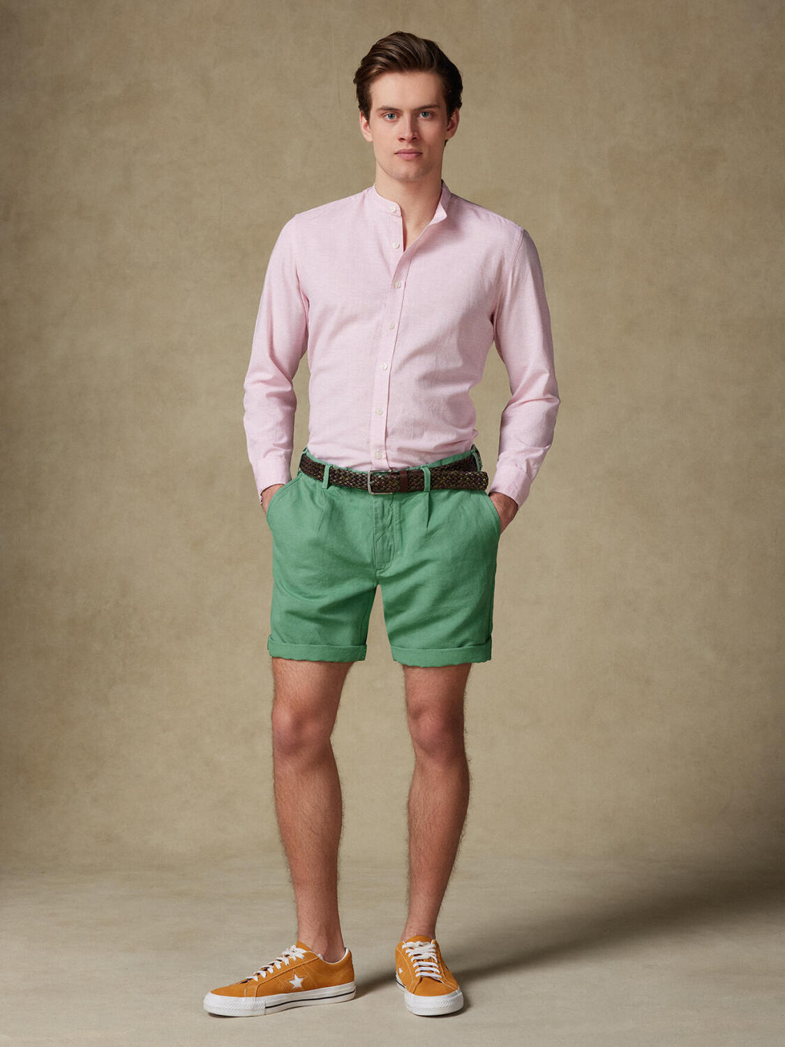 Camicia slim con collo alla coreana Wayne in lino rosa