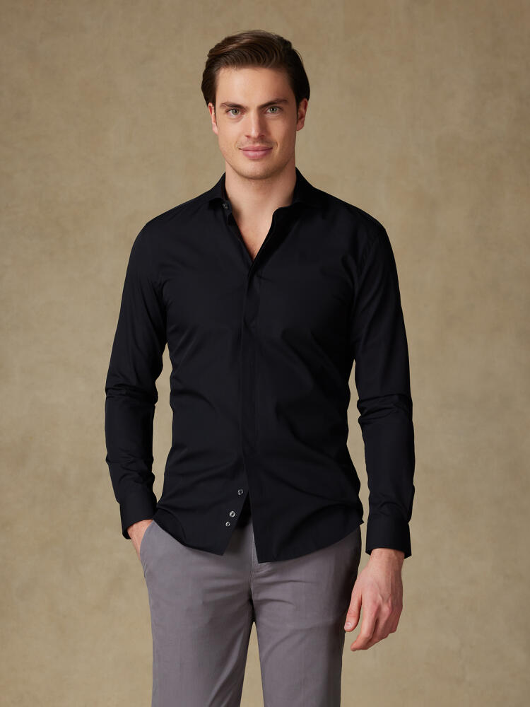 Hidden placketPoplin slim fit shirt - Black