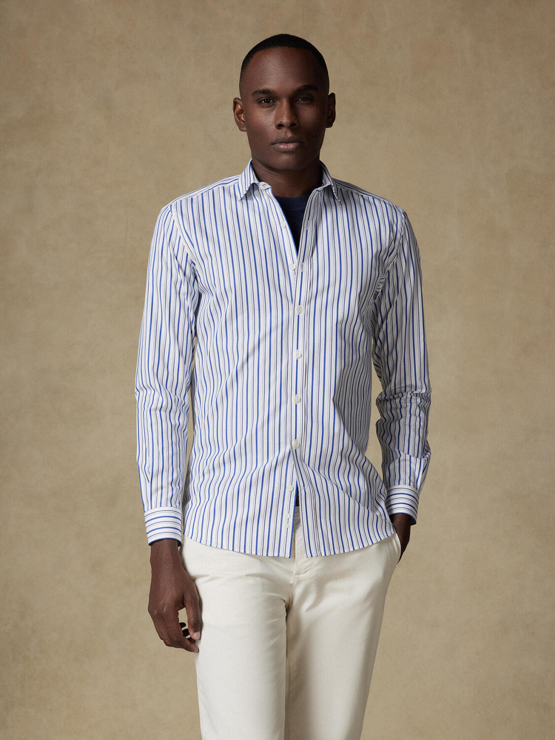 Brent Hemd mit navy blau Streifen