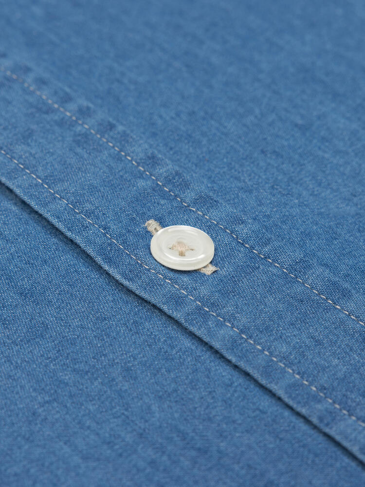 Chemise en denim ciel