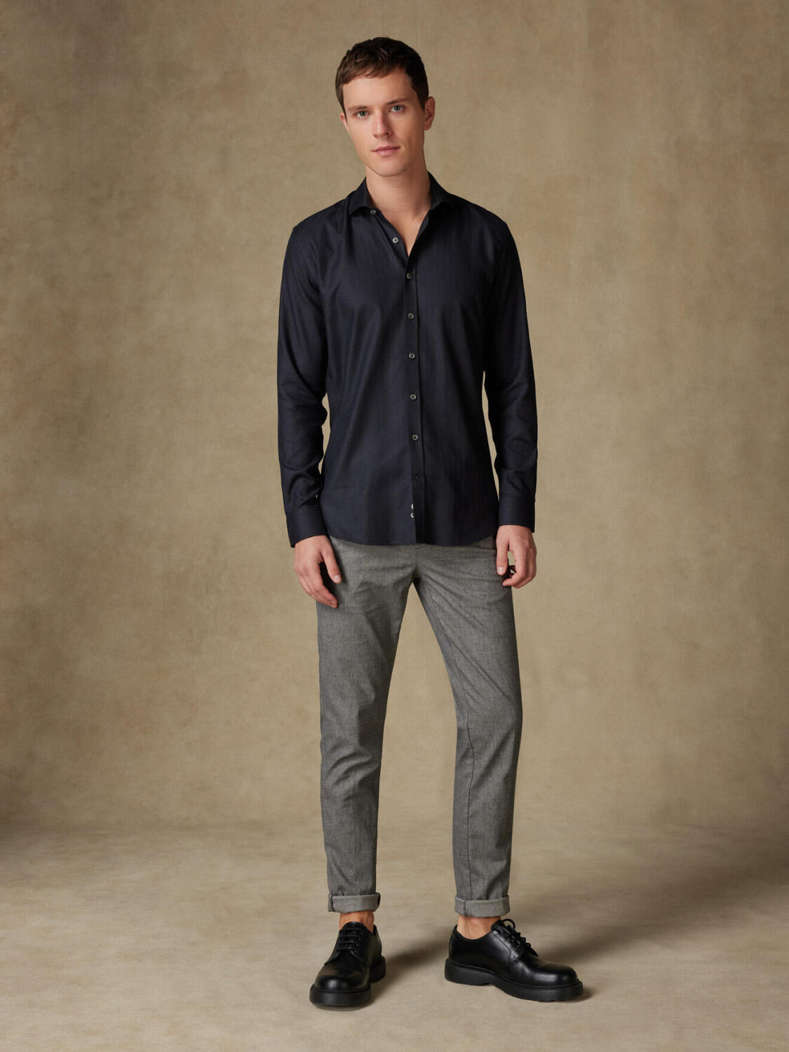 Camicia a spina di pesce nera