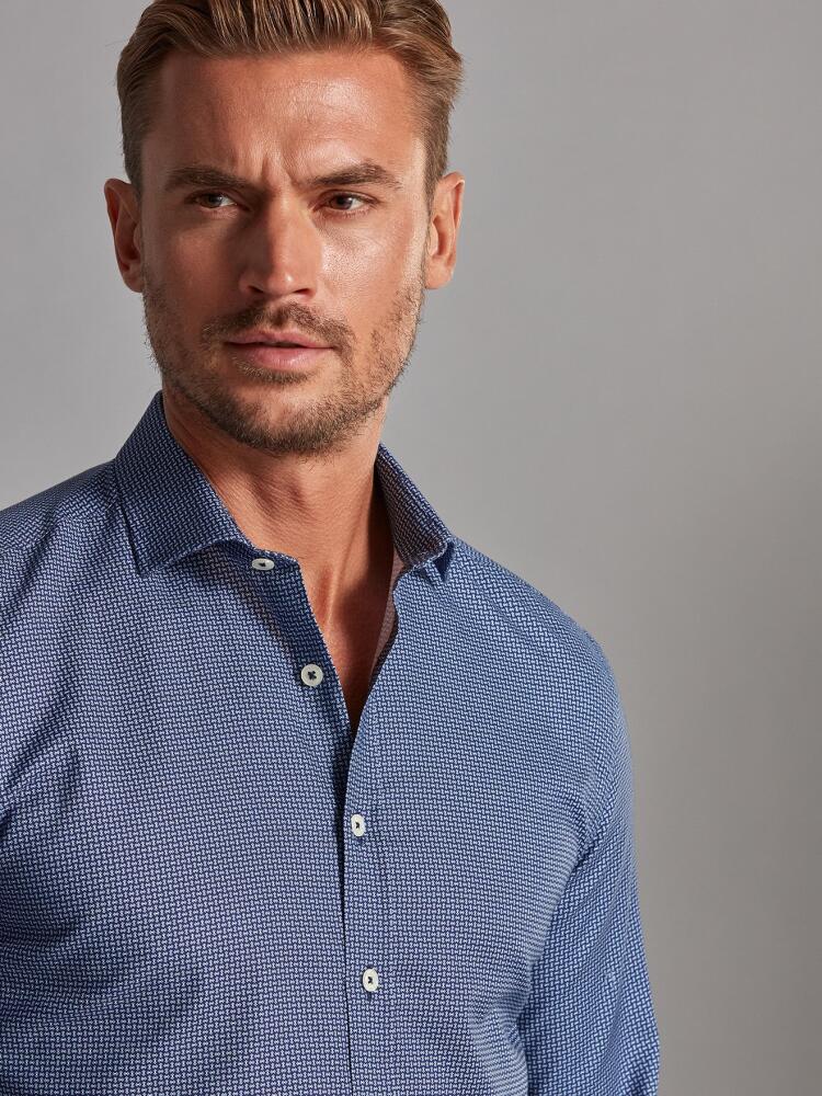 Chemise cintrée Dan marine à motifs imprimés