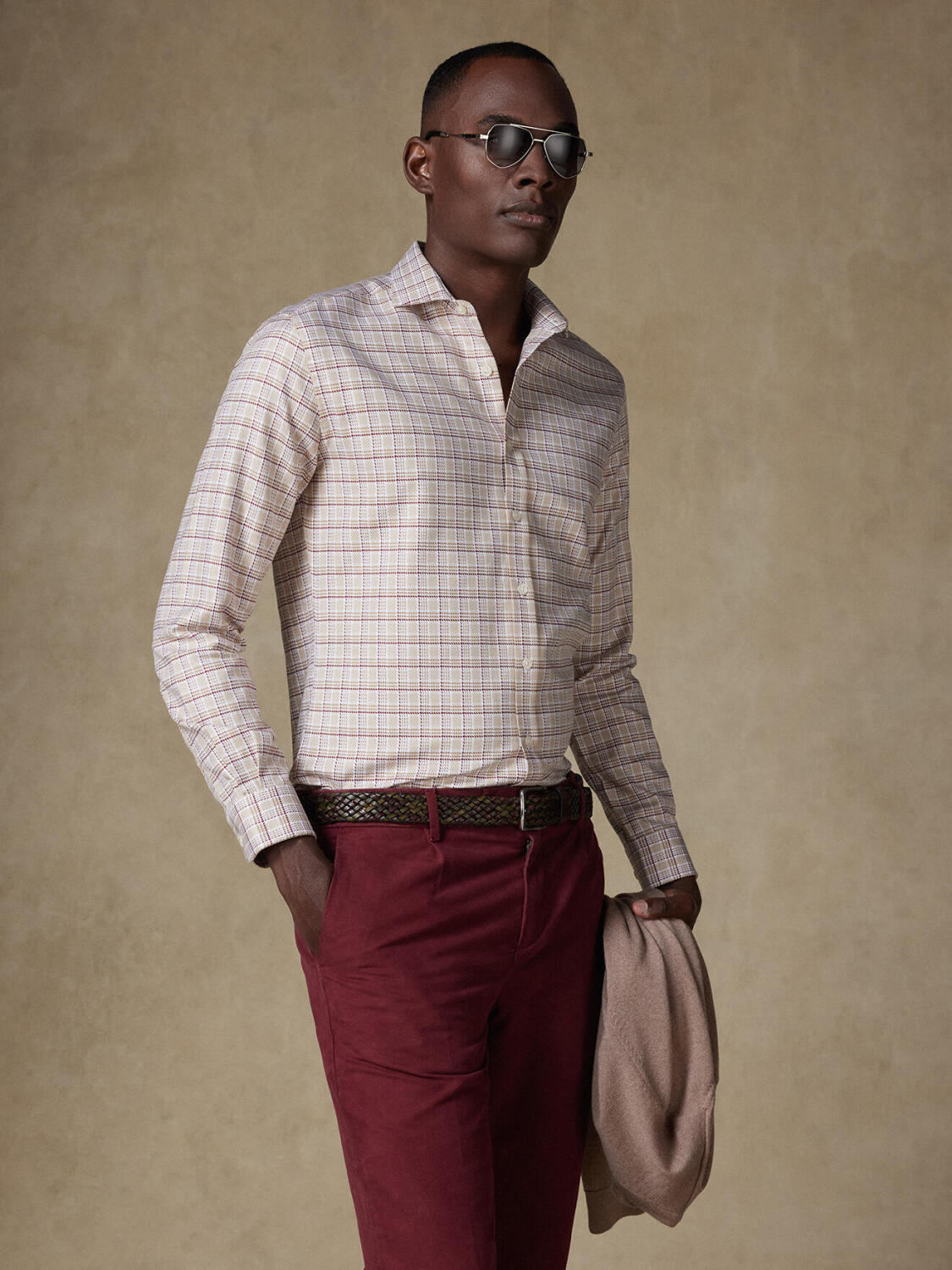 Chemise cintrée Elli à carreaux beige