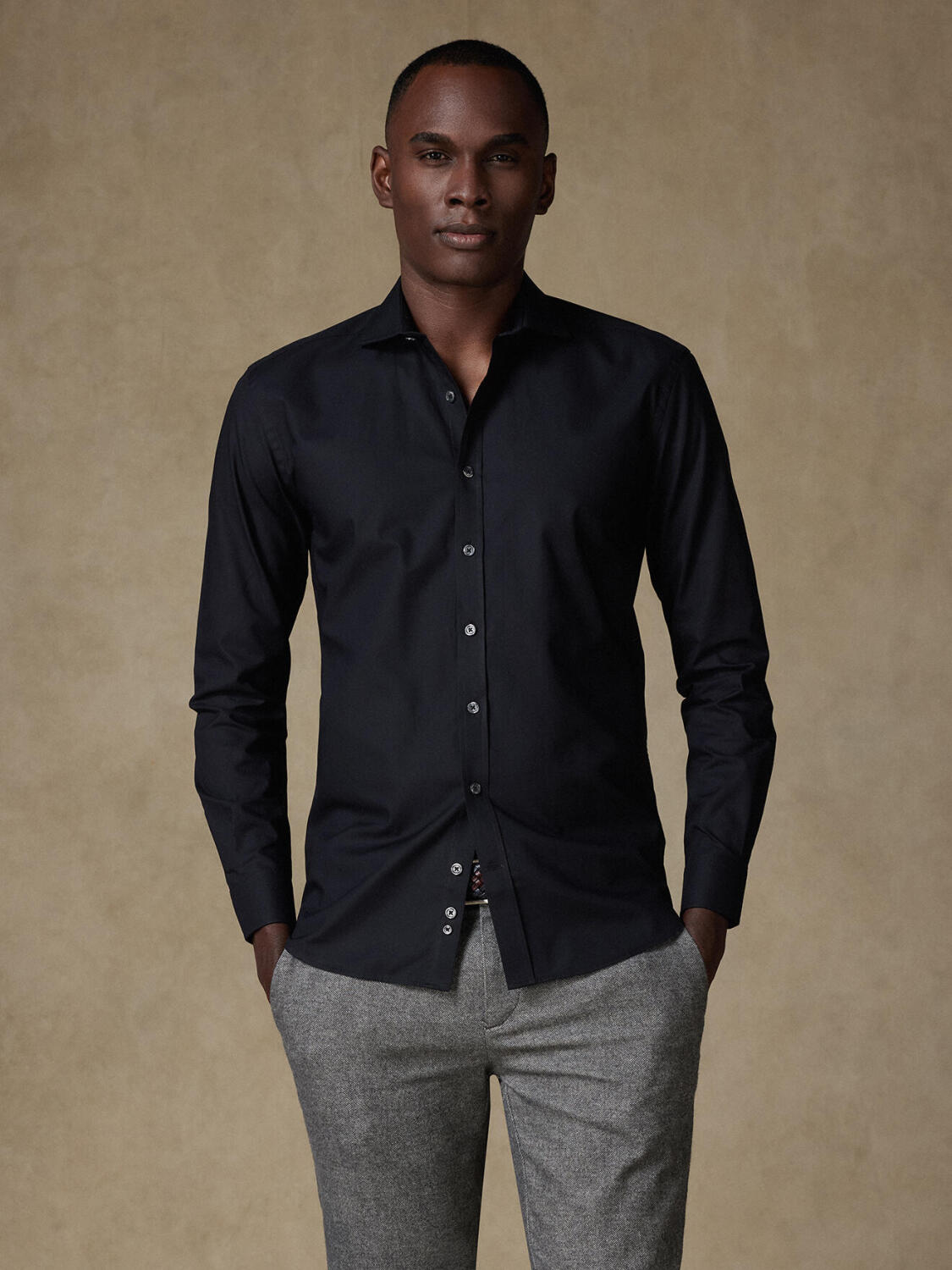 Chemise cintr&eacute;e Ellis en micro-oxford noir