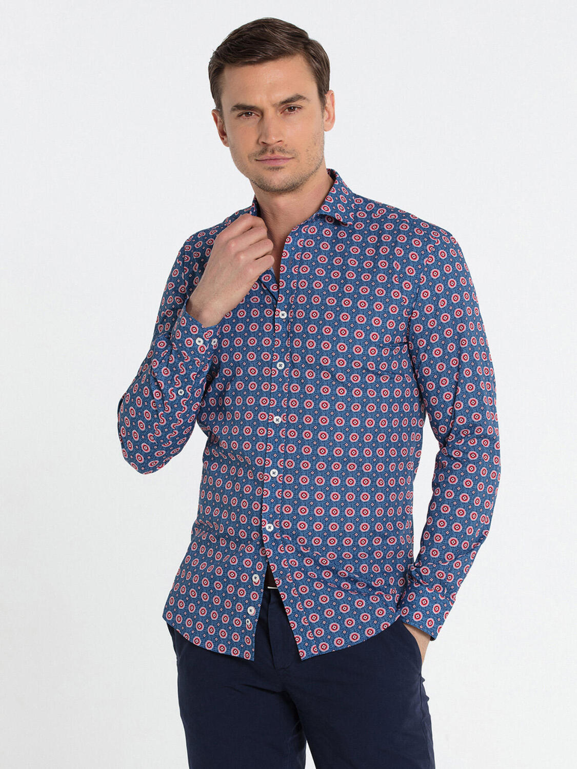 Chemise cintr&eacute;e Garvin ciel