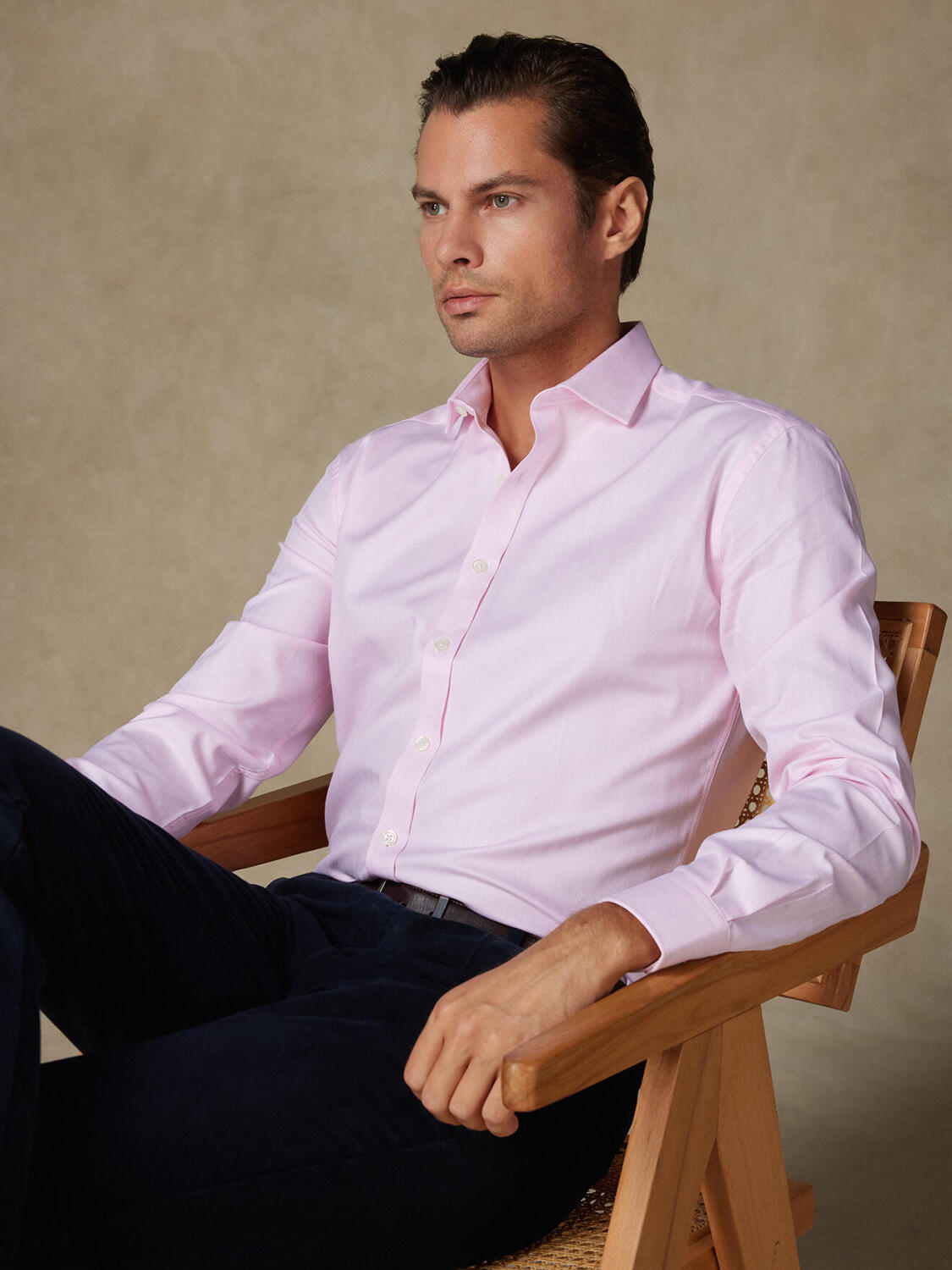 Camisa slim fit rosa de espiga - Manga Larga