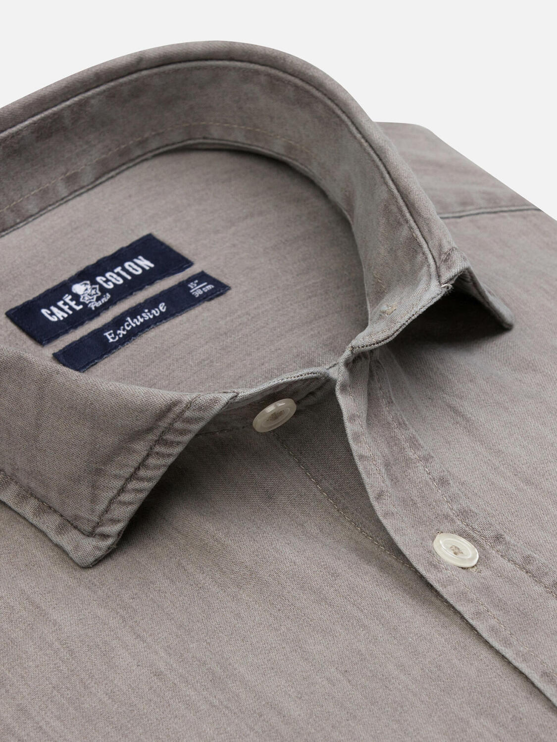 Chemise cintr&eacute;e Darcy en denim gr&egrave;ge  - Grande longueur de manches