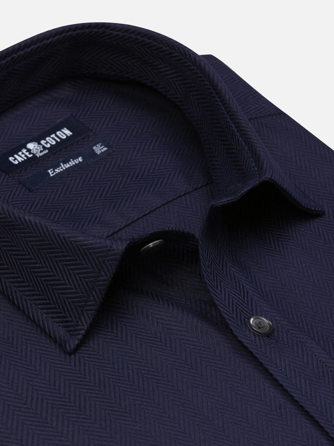 Camicia slim fit a spina di pesce blu