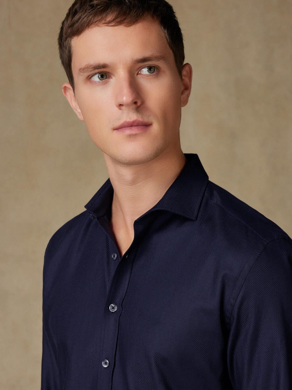 Camicia slim fit a spina di pesce blu