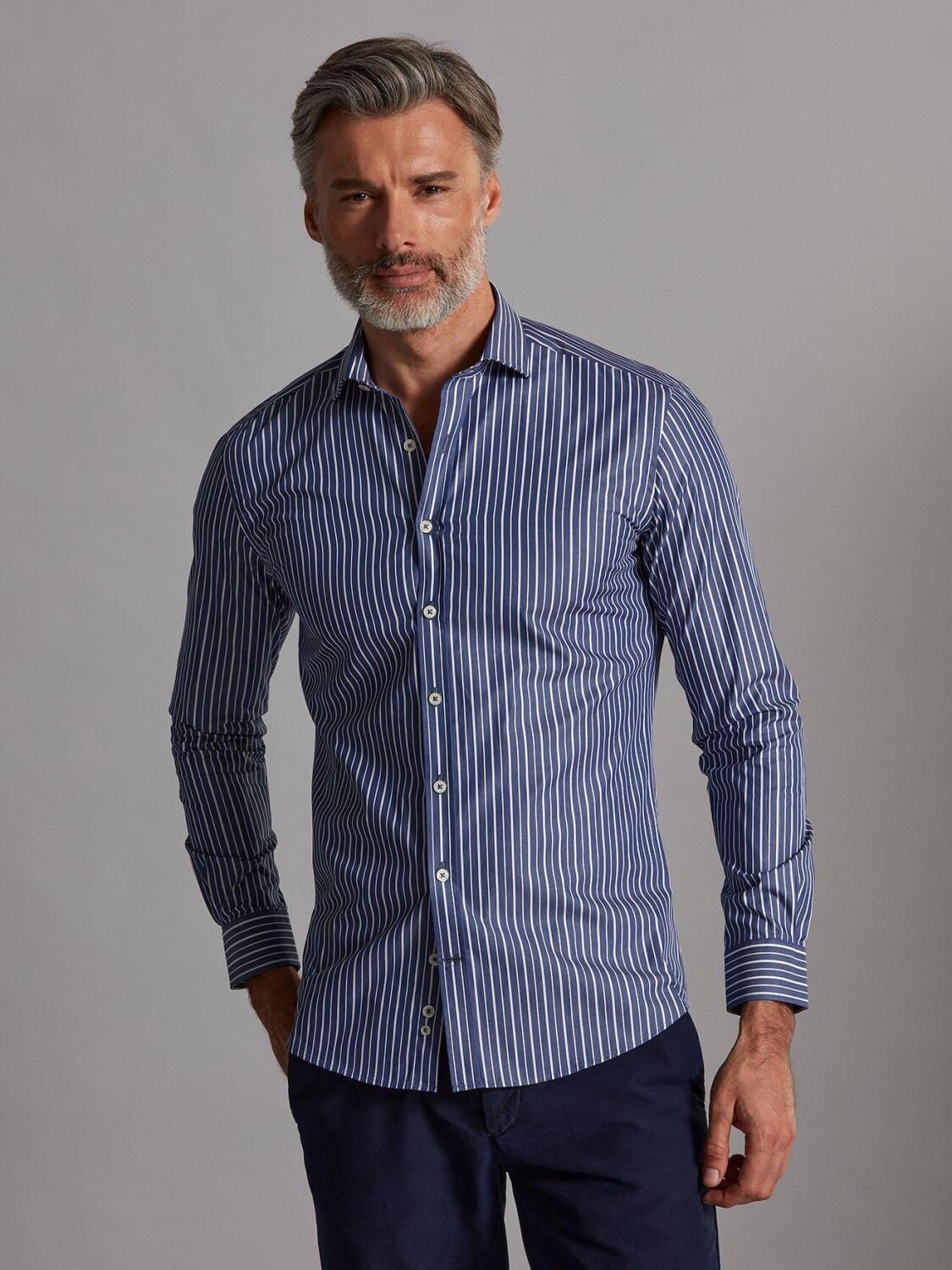 Chemise cintr&eacute;e Marlon &agrave; rayures marine