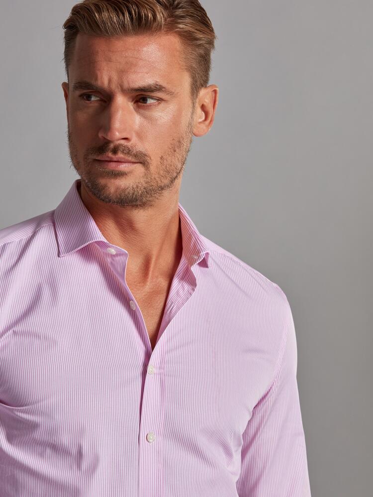 Chemise cintrée Menthon à rayures rose