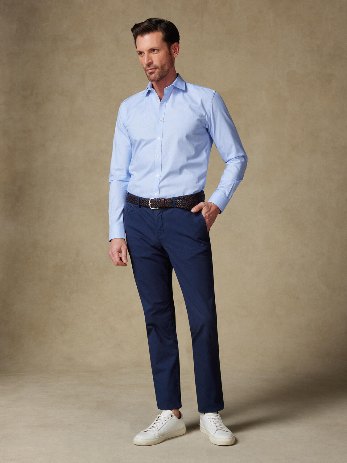 Chemise cintrée en mille raies ciel