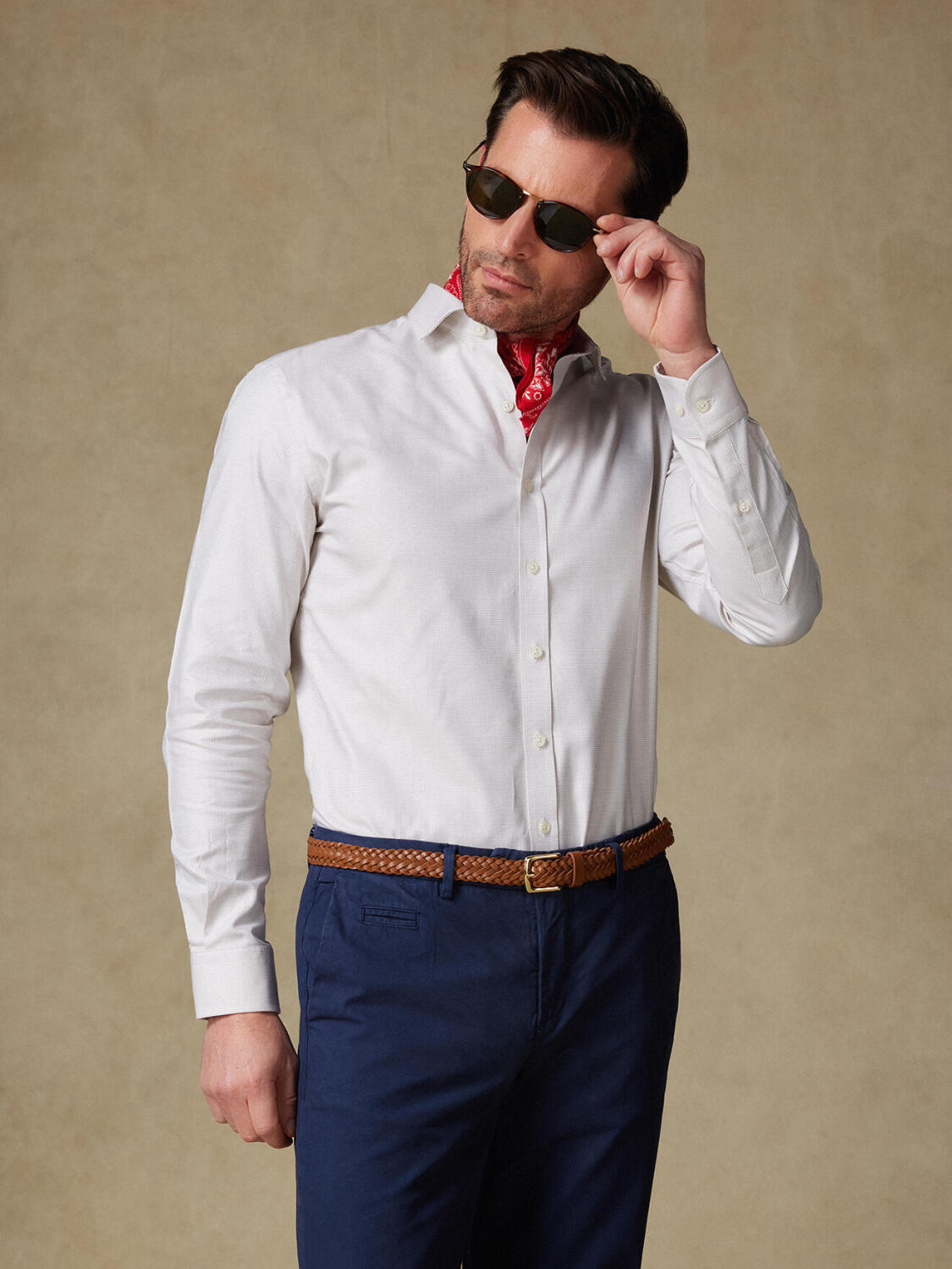 Basketweave slim fit shirt sand