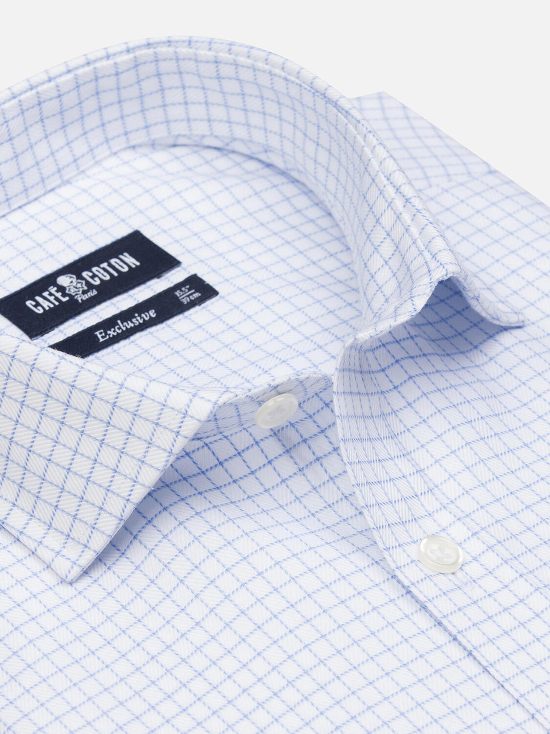 Tailliertes Hemd Oleg mit himmelblauen Karos