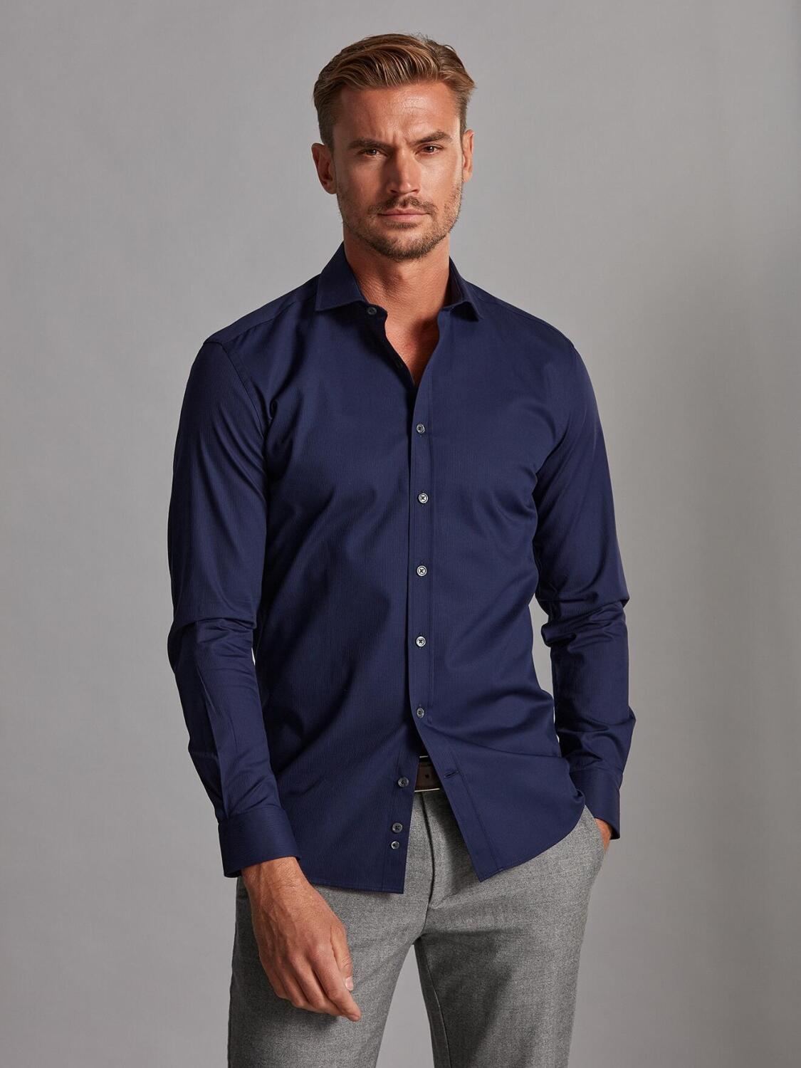 Camicia slim fit in piqu&eacute; navy