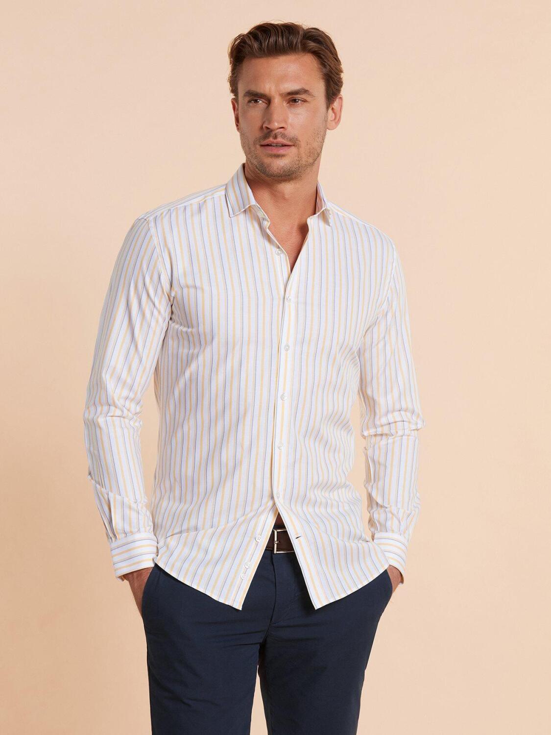 Chemise bio cintr&eacute;e Curtis &agrave; rayures jaunes