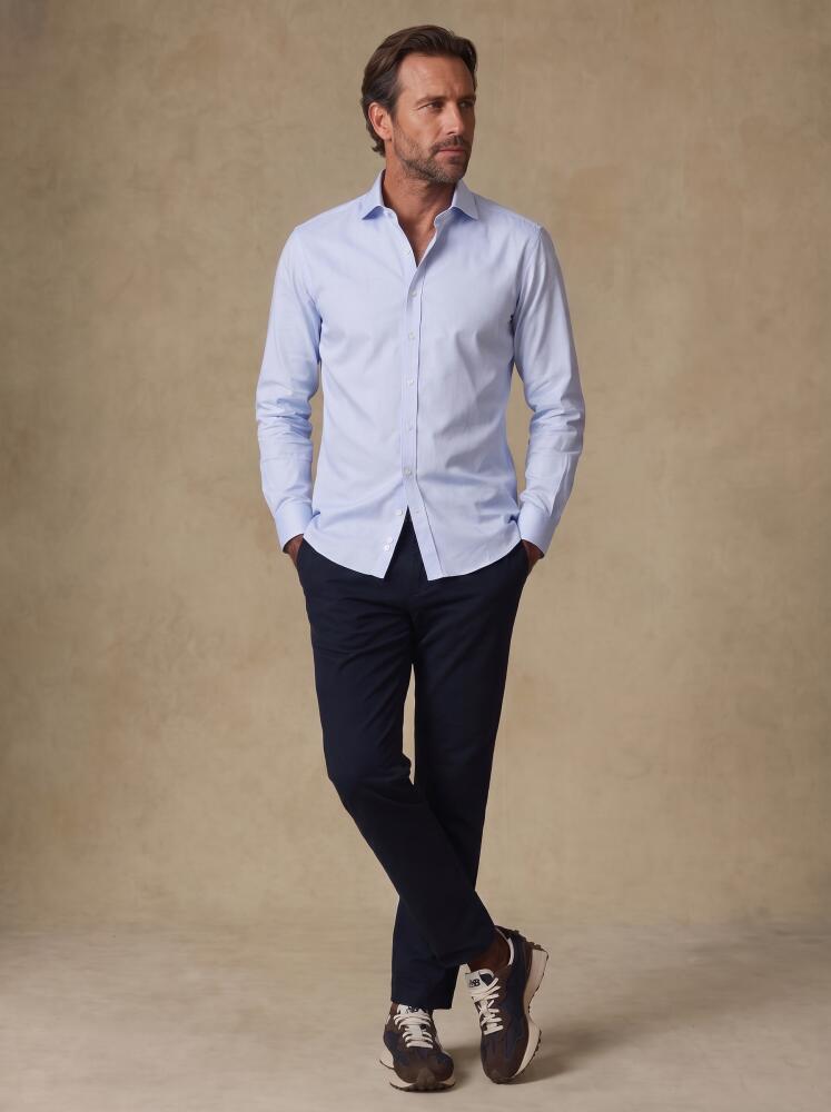 Chemise cintr&eacute;e non-iron en pin point ciel