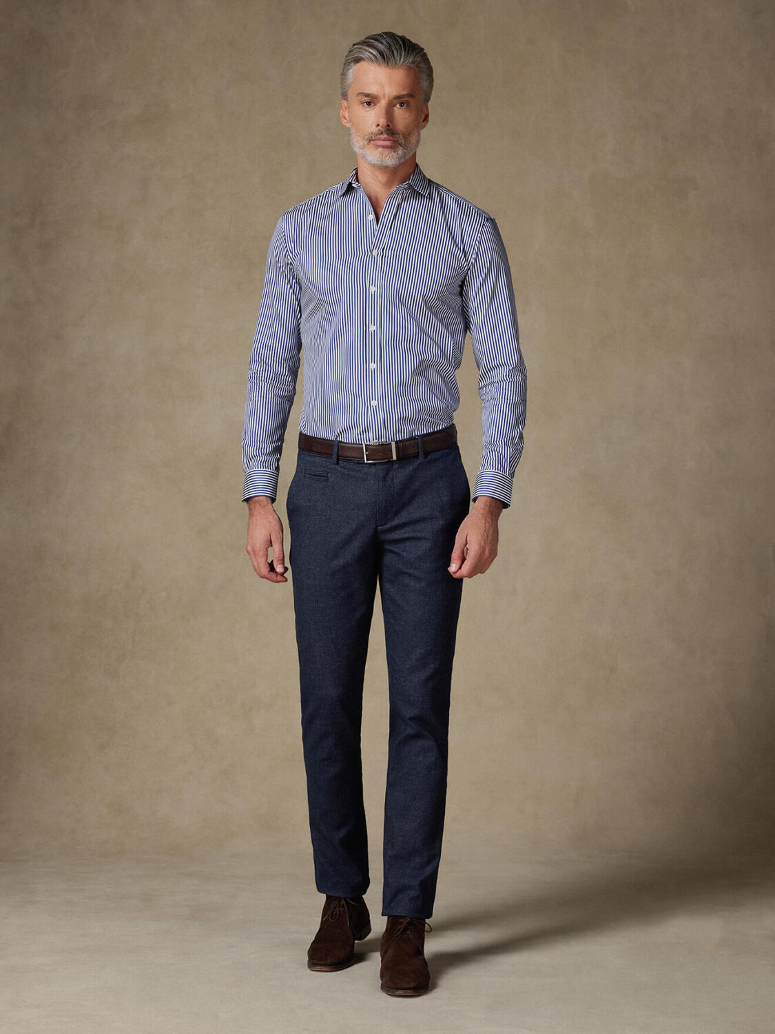 Camicia slim fit Aprila righe blu scuro - Collo a punta