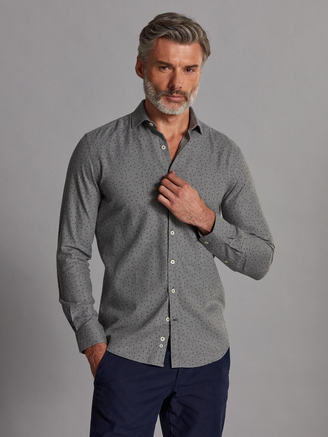 Camisa curvada Dorian en franela gris con lunares estampados - Cuello Pequeño