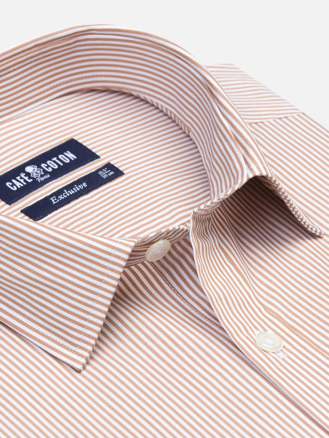 Camisa ajustada Menthon a rayas habano