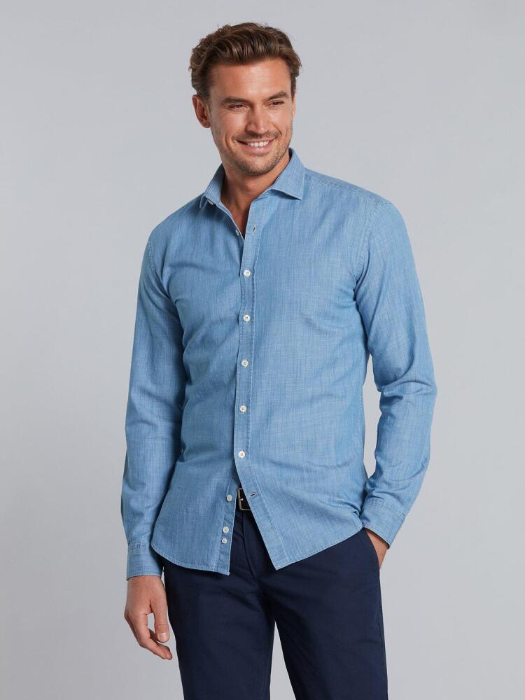 Chemise cintr&eacute;e en denim ring-ring bleu clair - Petit Col