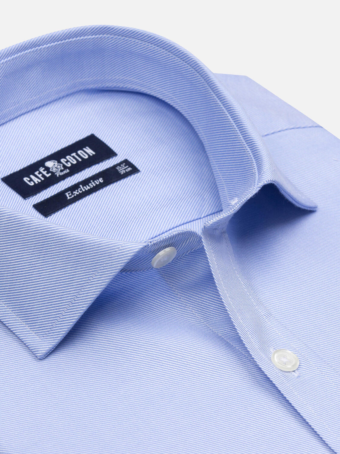 Camicia slim in twill cielo - Colletto piccolo