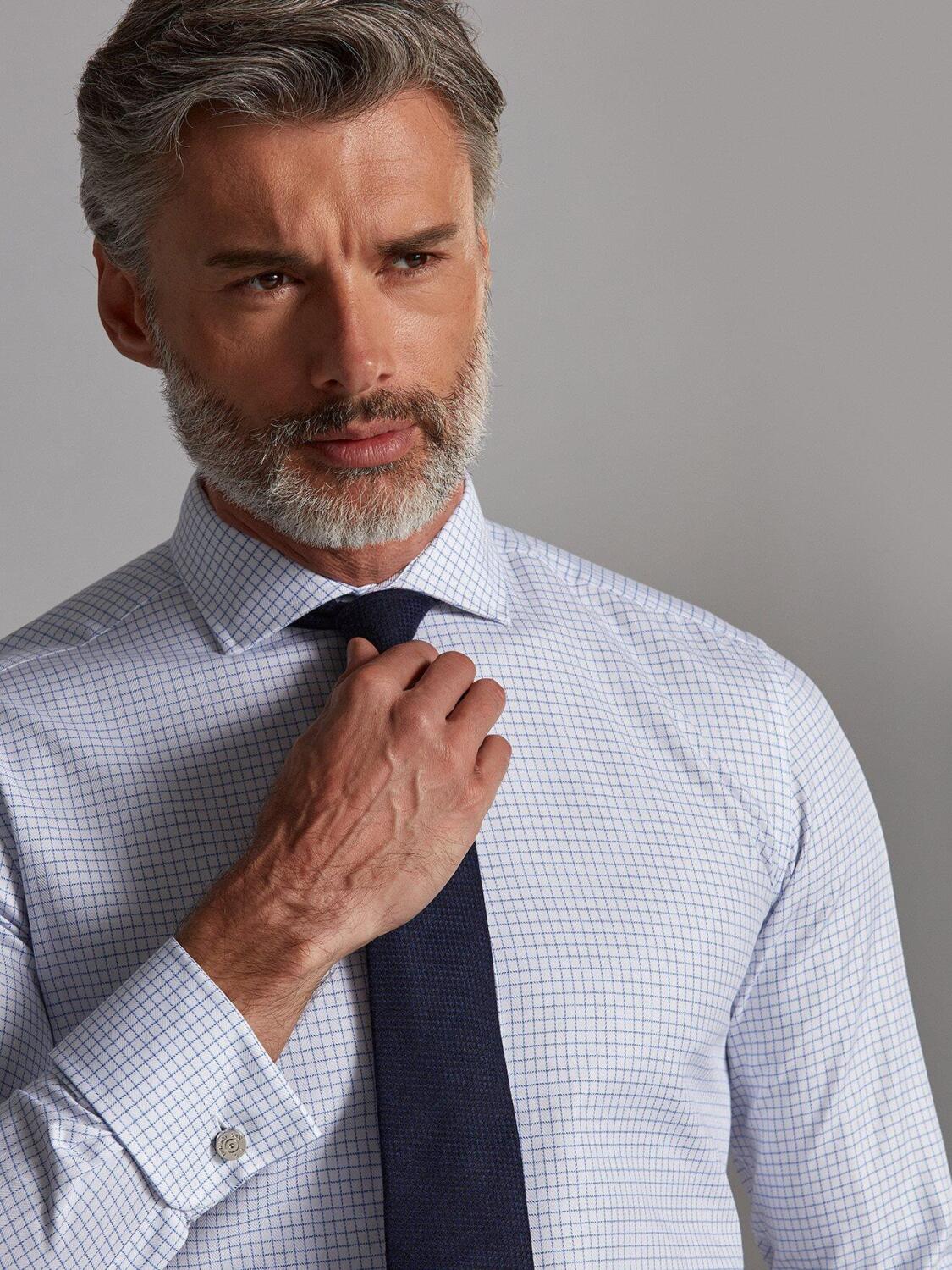 Chemise cintr&eacute;e Oleg &agrave; carreaux chevron bleu - Poignets Mousquetaires