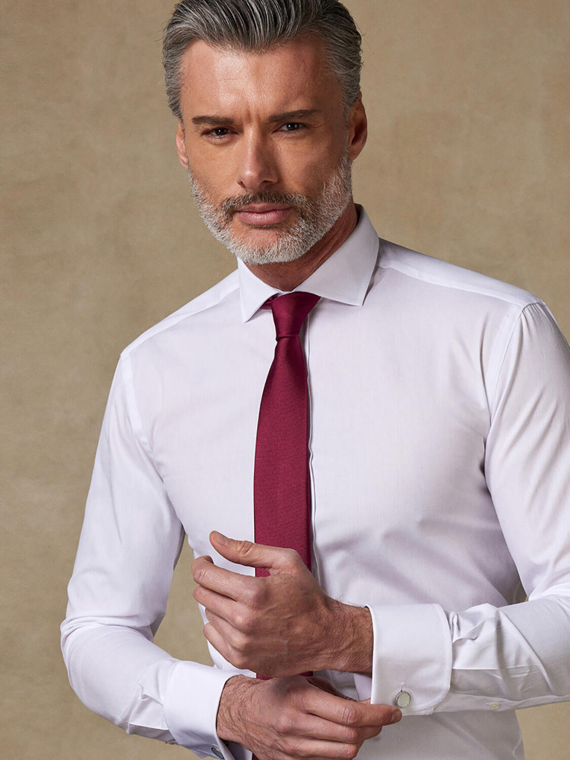 Camisa entallada de popelina blanca - Doble puño