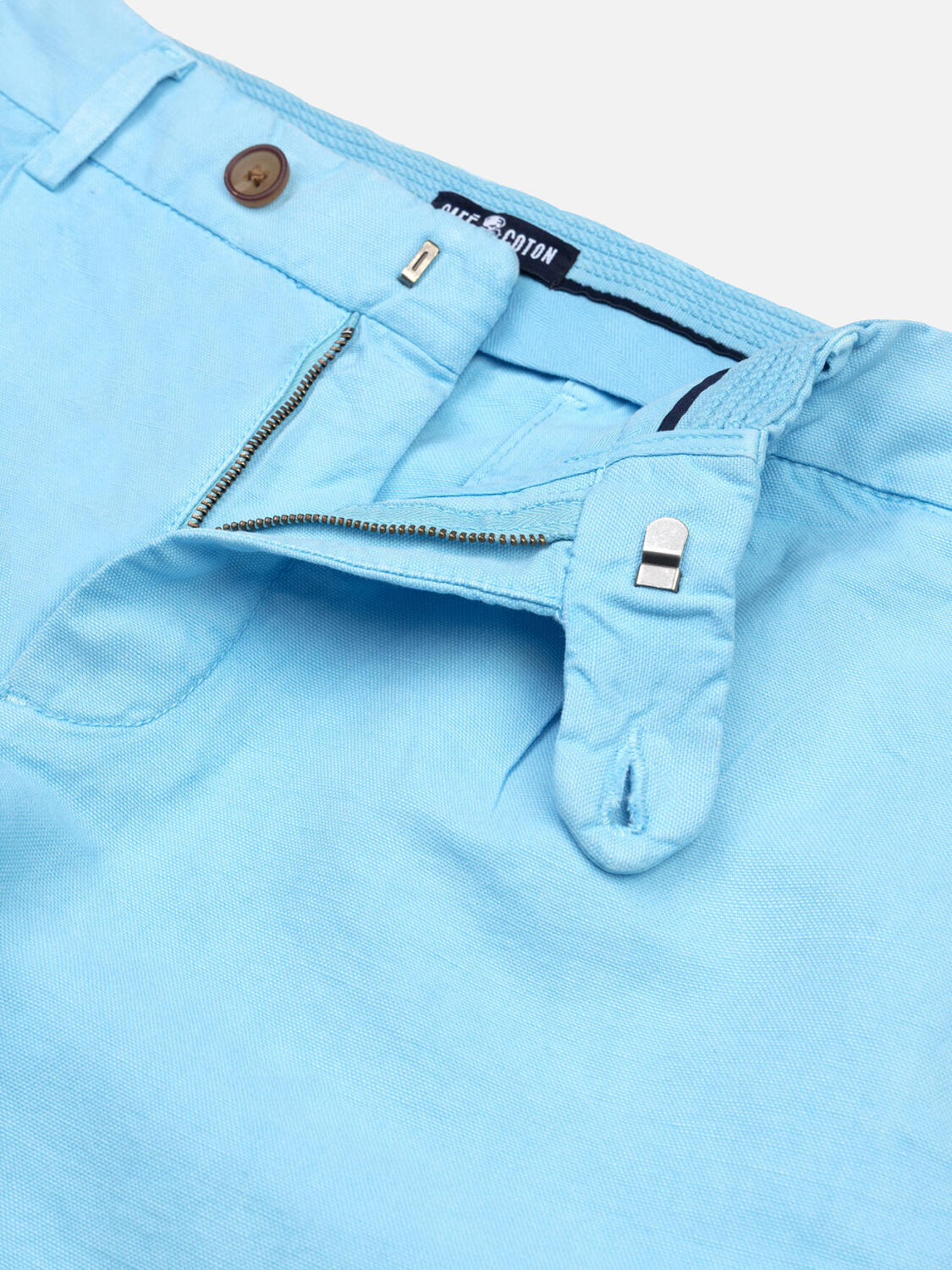 Kent bermuda shorts in turquoise linen
