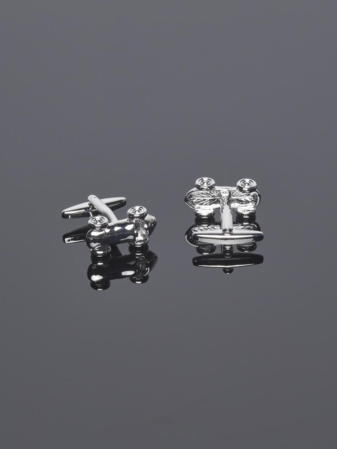Car cufflinks