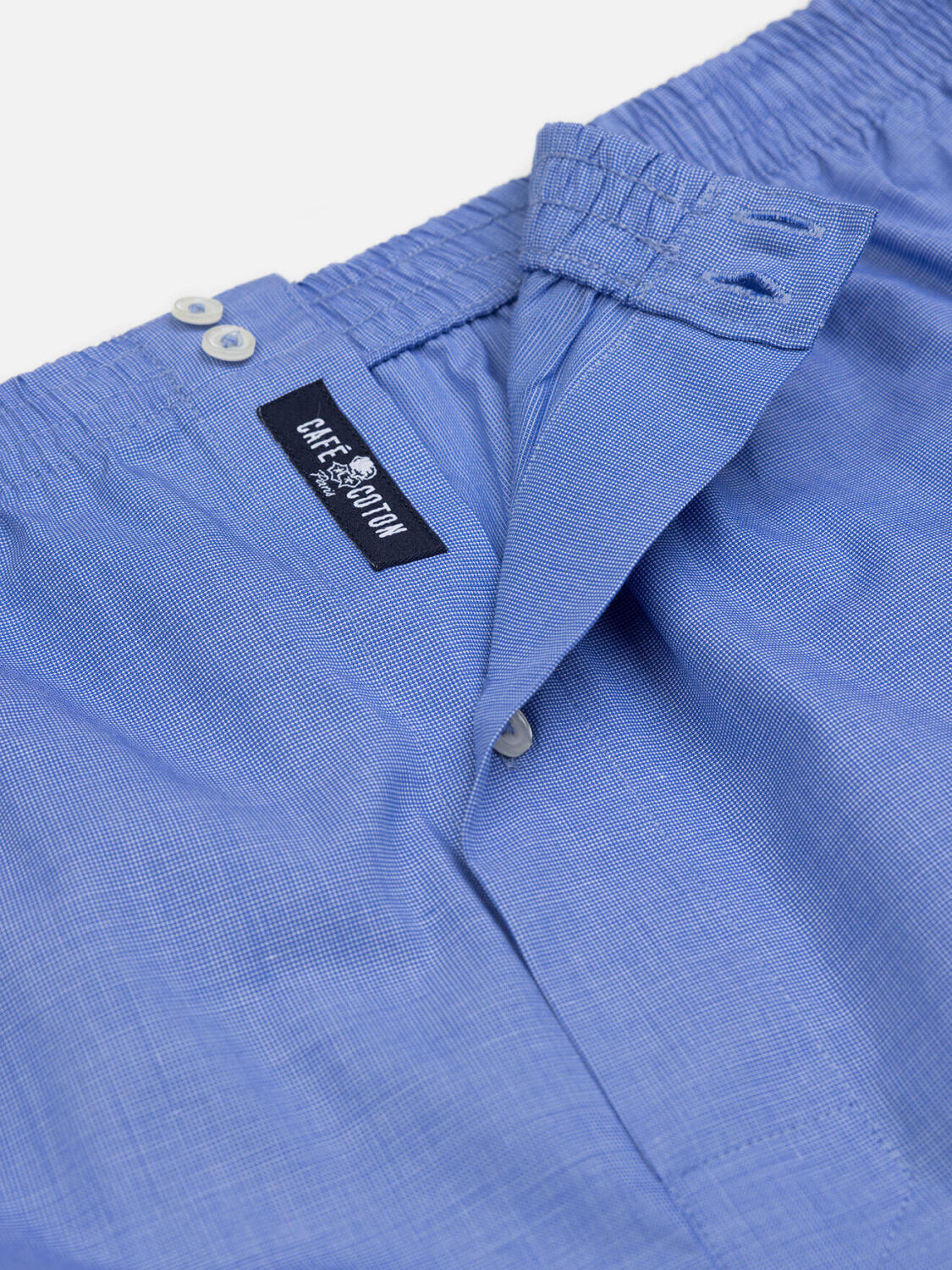 Daria Boxer in popeline blu