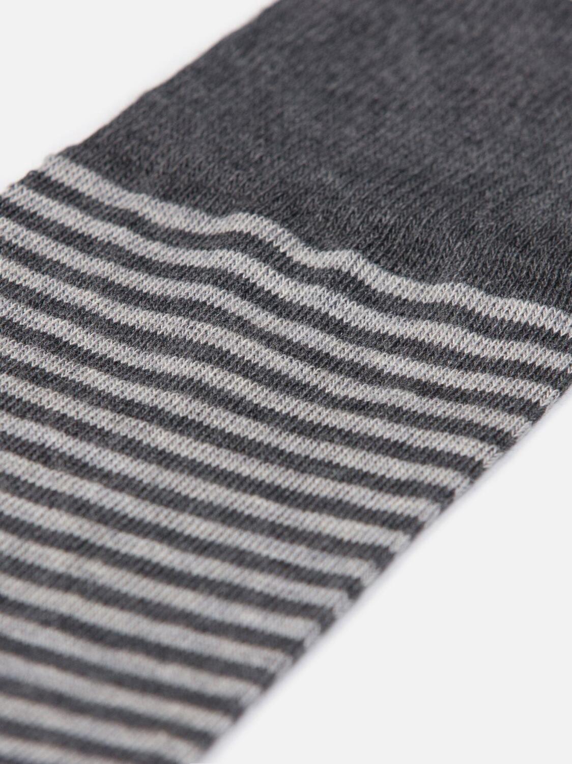 Chaussettes en coton anthracite à rayures