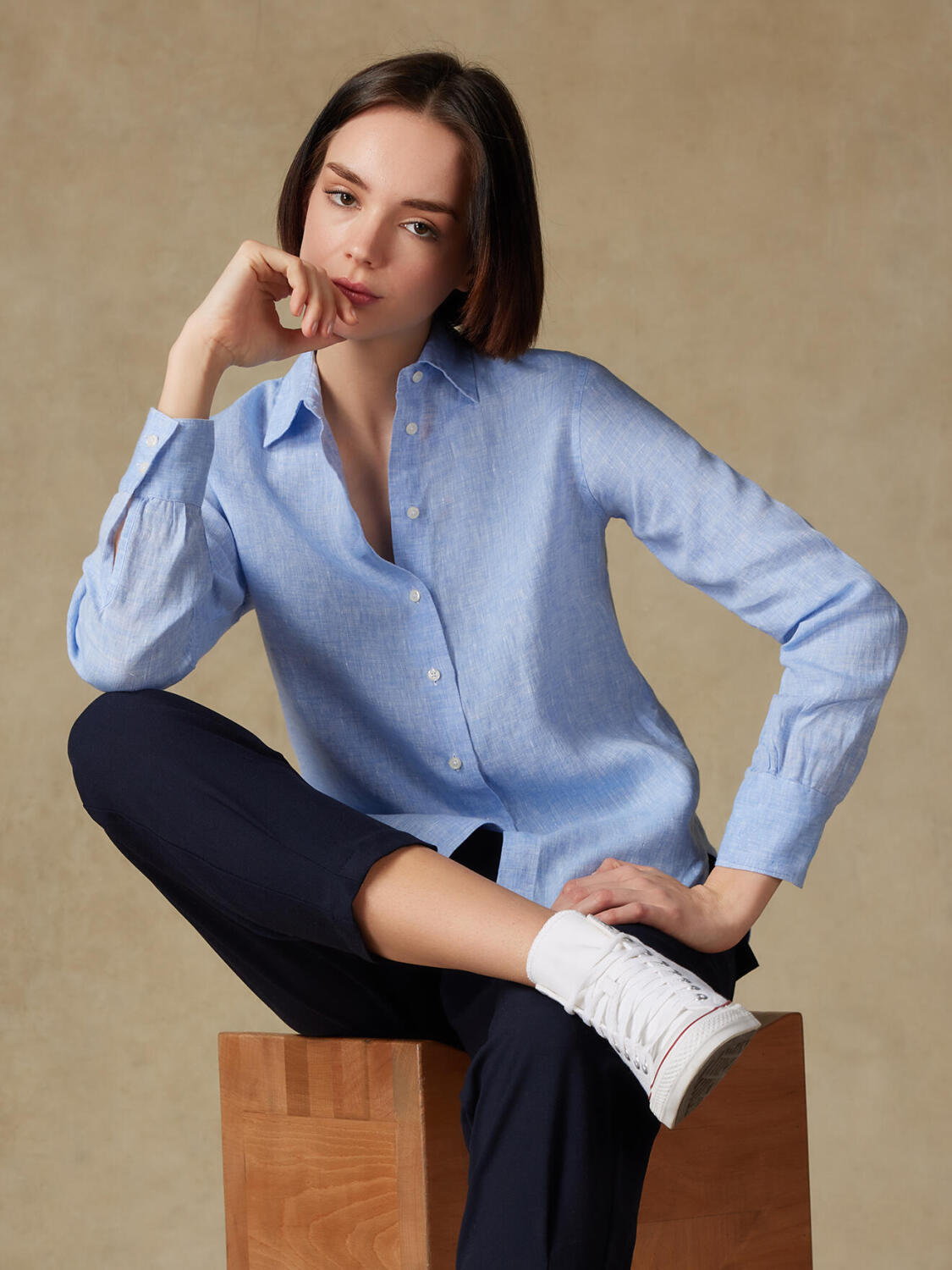 Albane sky linen shirt
