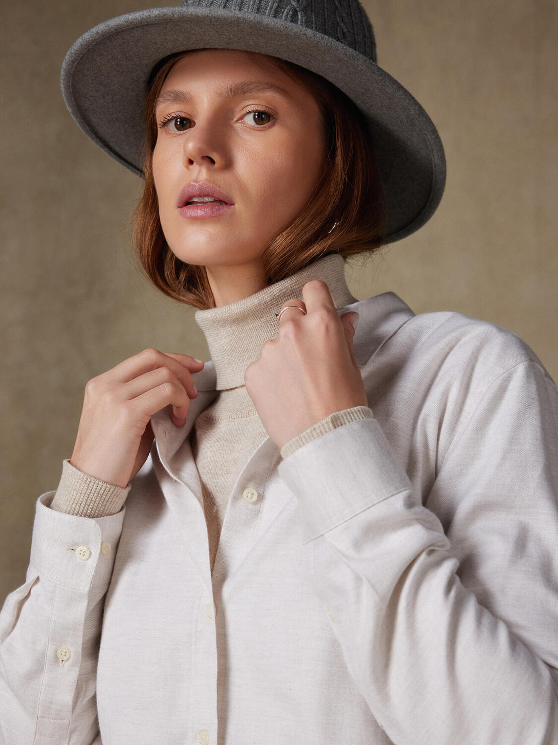 Justine camicia oversize in flanella sabbia