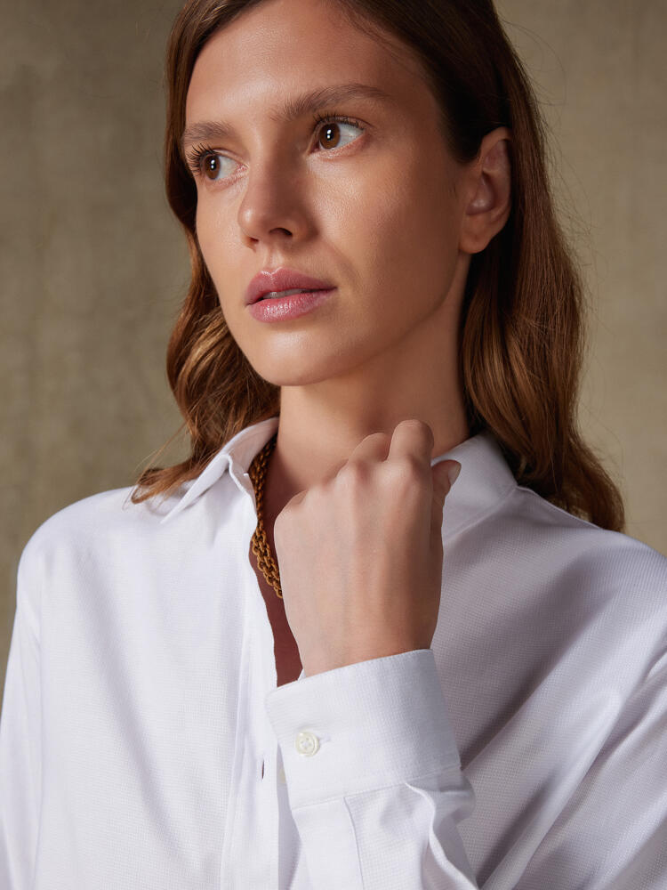 Justine oversize white textured shirt