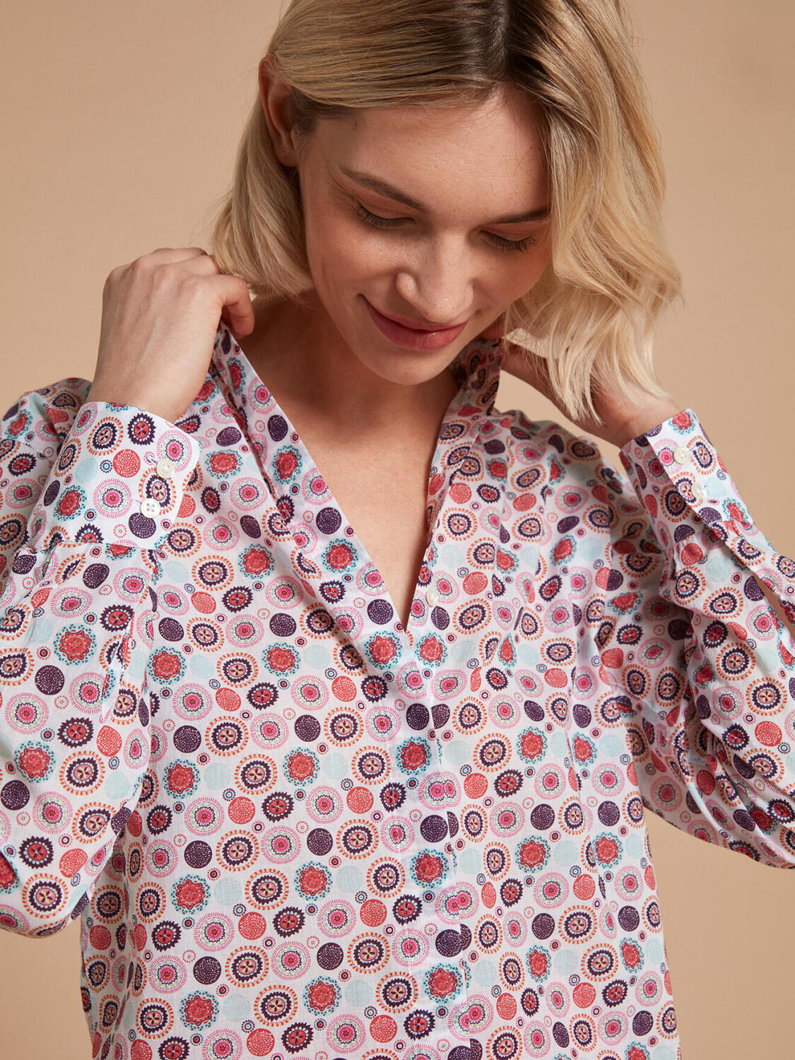 Palma Bianca camicia rosa