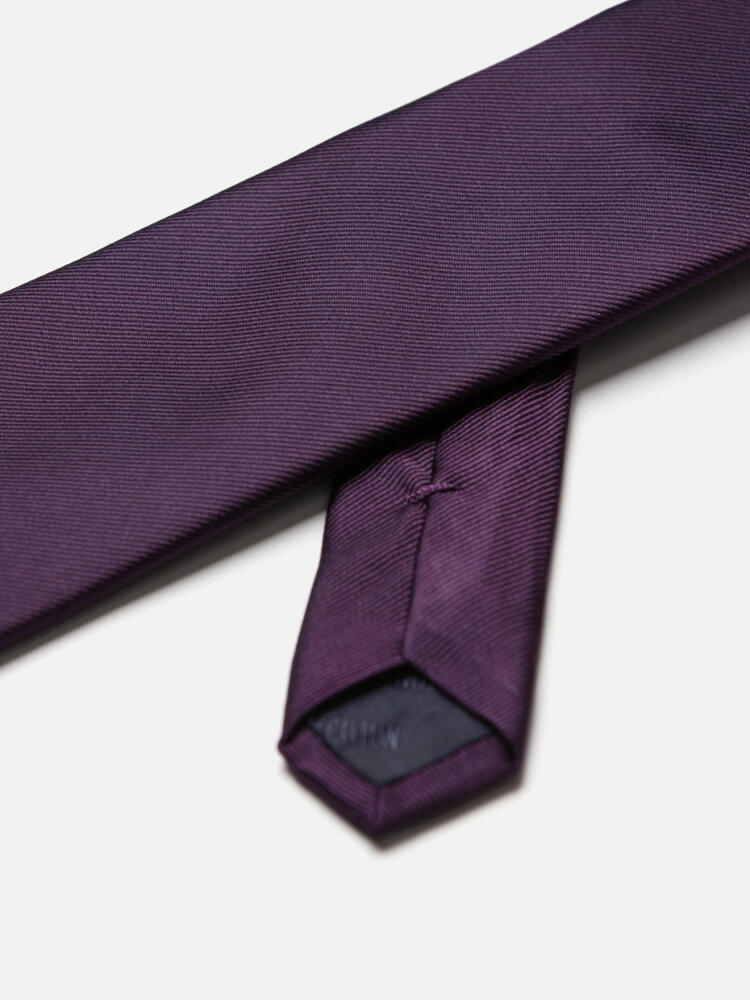 Krawatte aus Twill-Seide in Aubergine