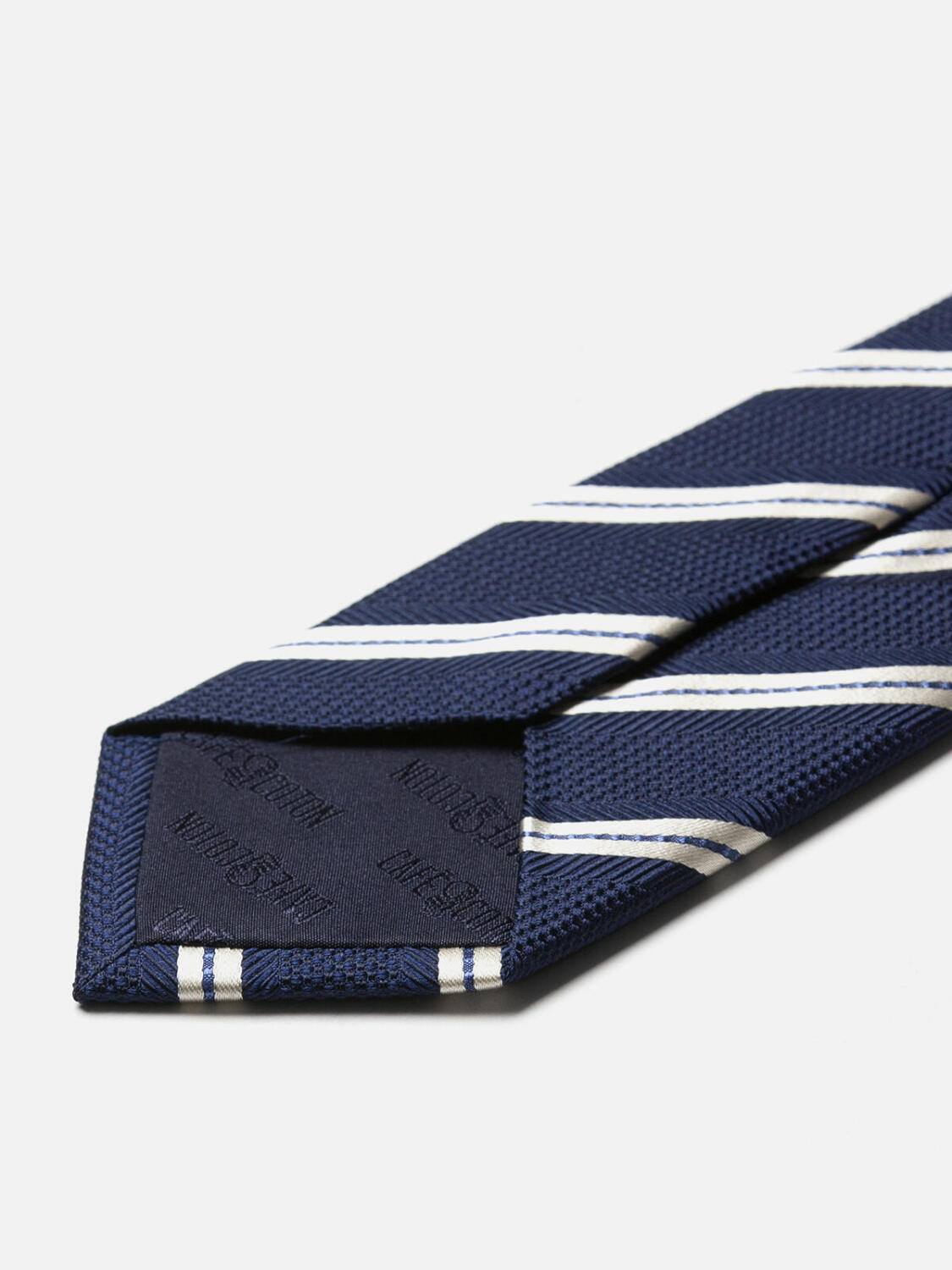 Cravatta Clive a righe in seta blu