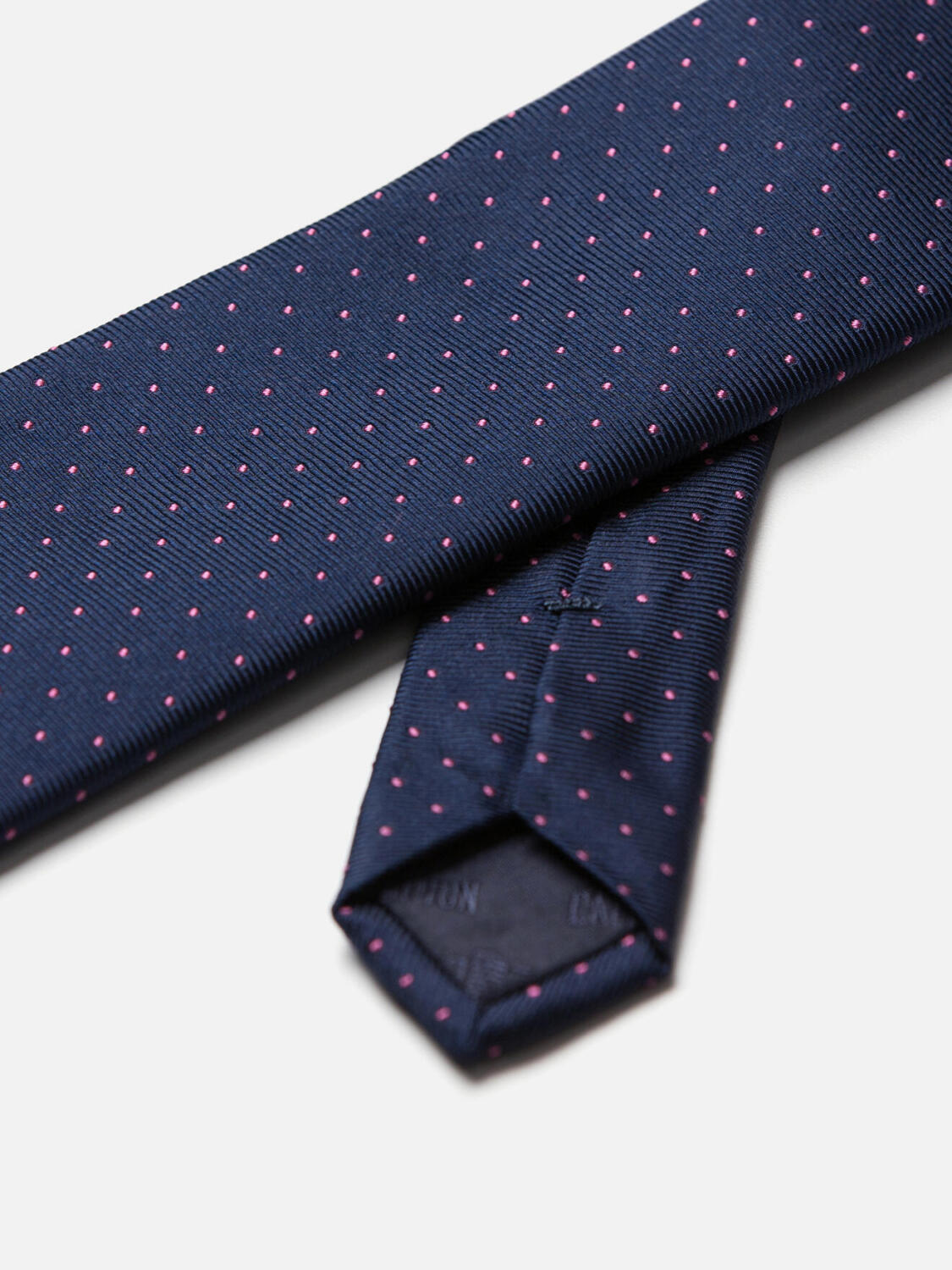 Cravatta in seta reps a pois rosa