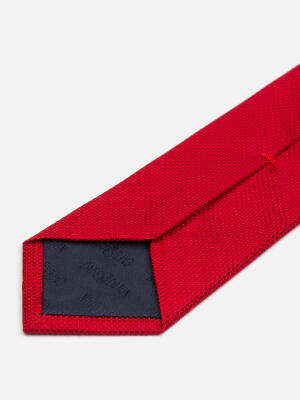 Cravate Rym en soie textur&eacute;e fuschia