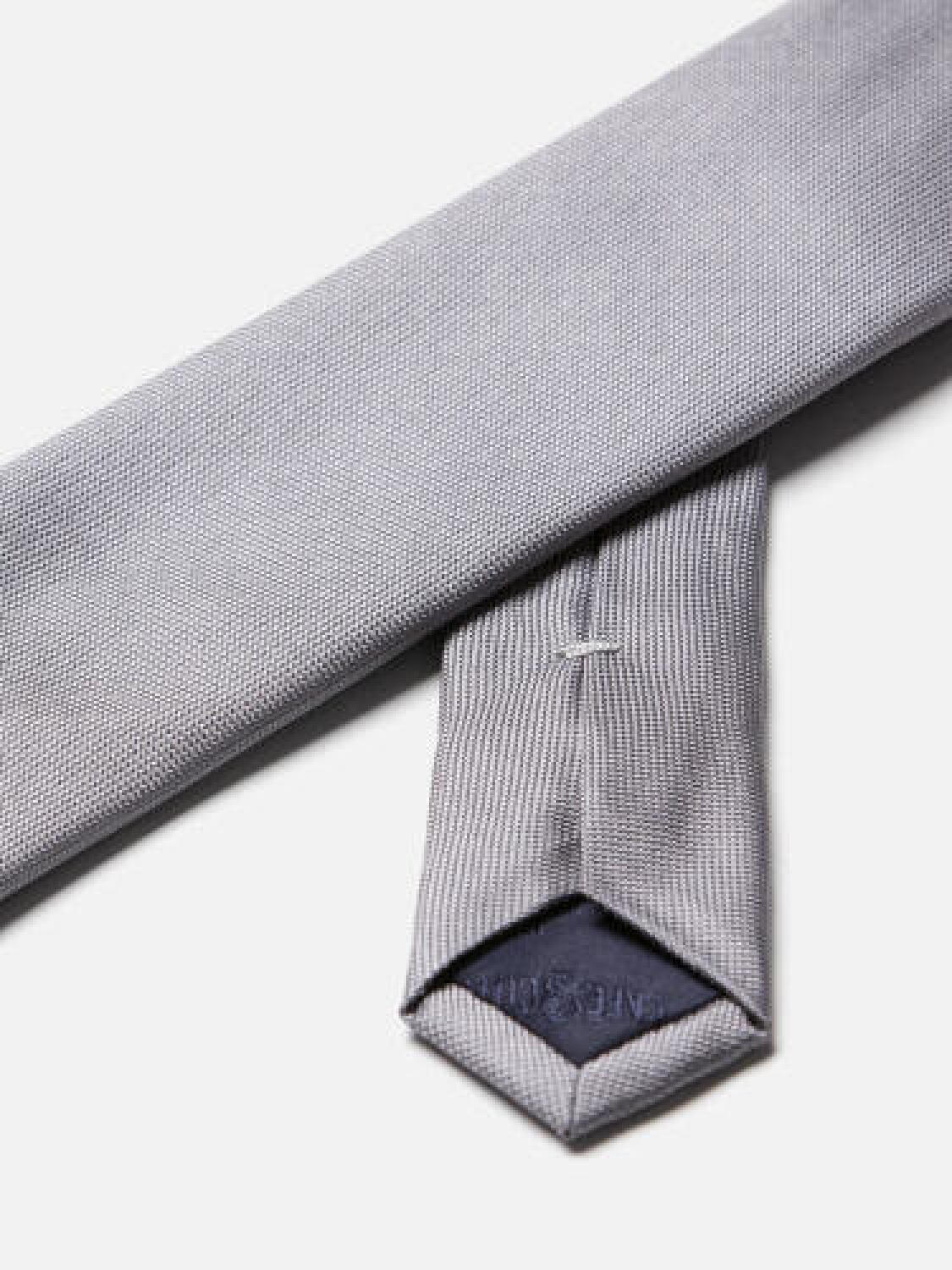 Cravate slim Anaheim en soie grise