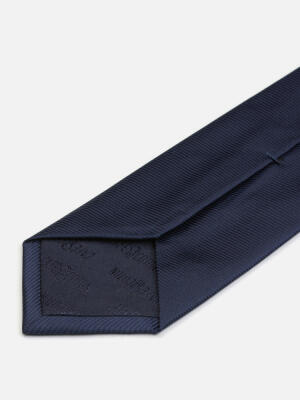 Cravate slim Anders en soie serg&eacute;e marine