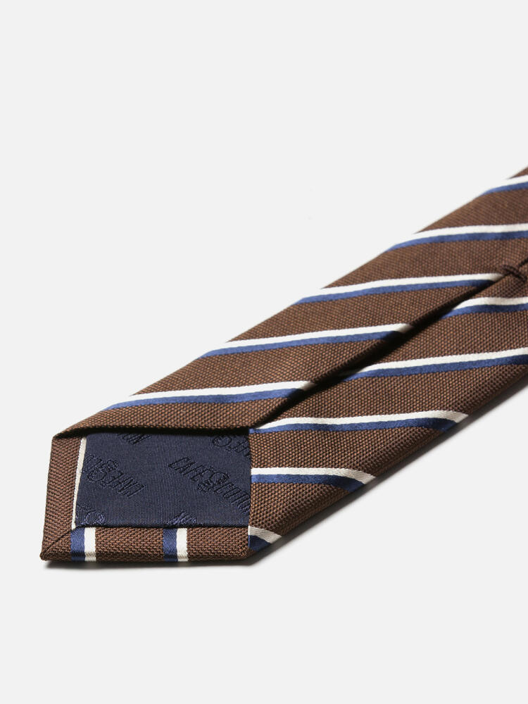 Corbata Bob estrecha en seda marron con rayas azul marino