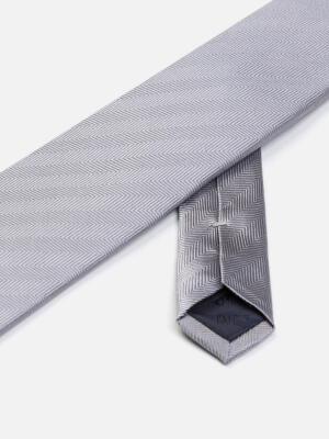 Cravate slim Jess en chevron de soie gris