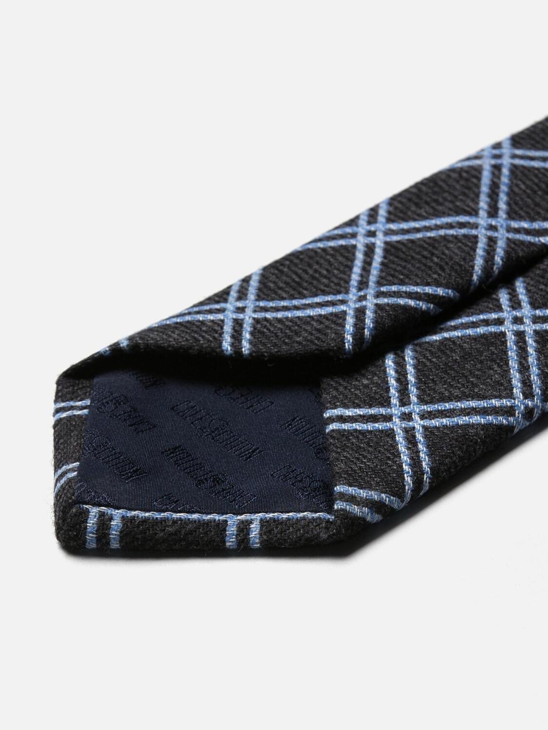 Cravate en laine et soie grise &agrave; carreaux ciel